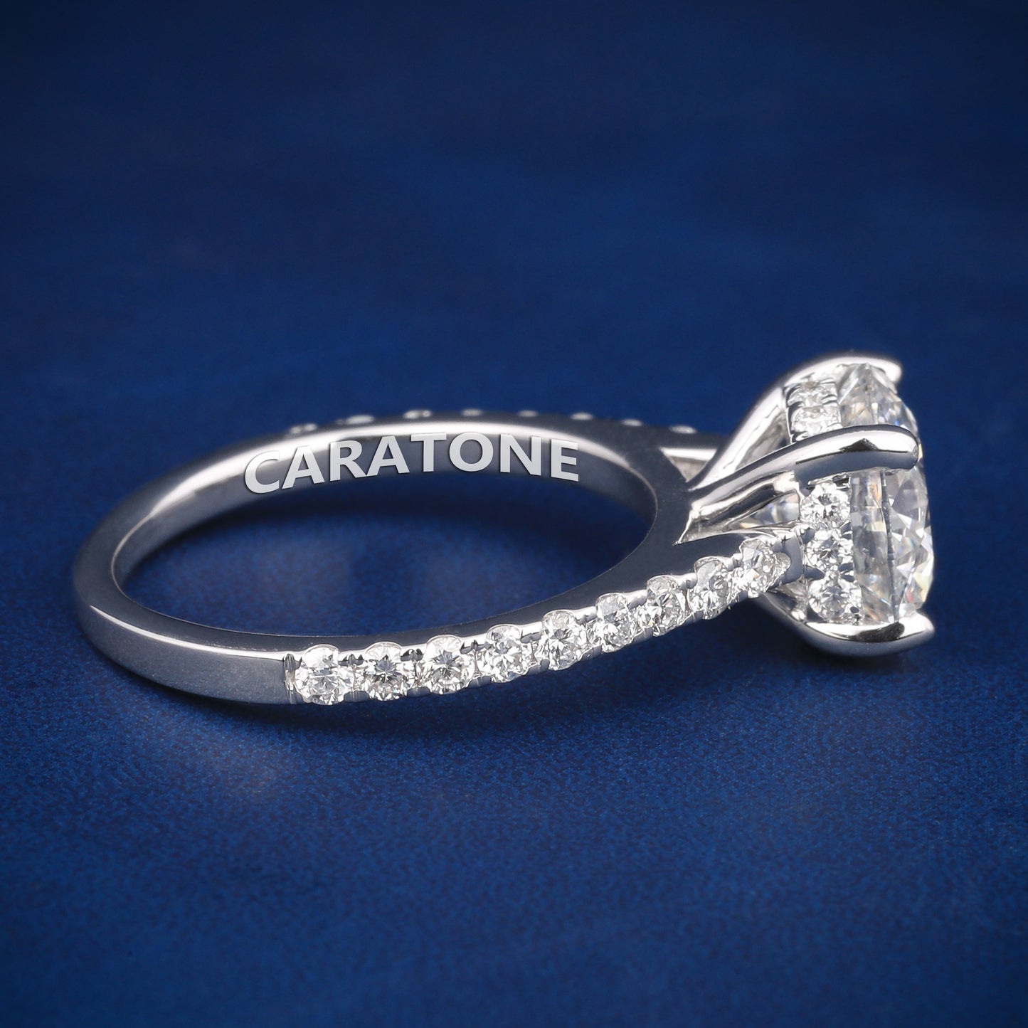2.85 Ct Diamond Solitaire Ring VVS Clarity Engagement Ring