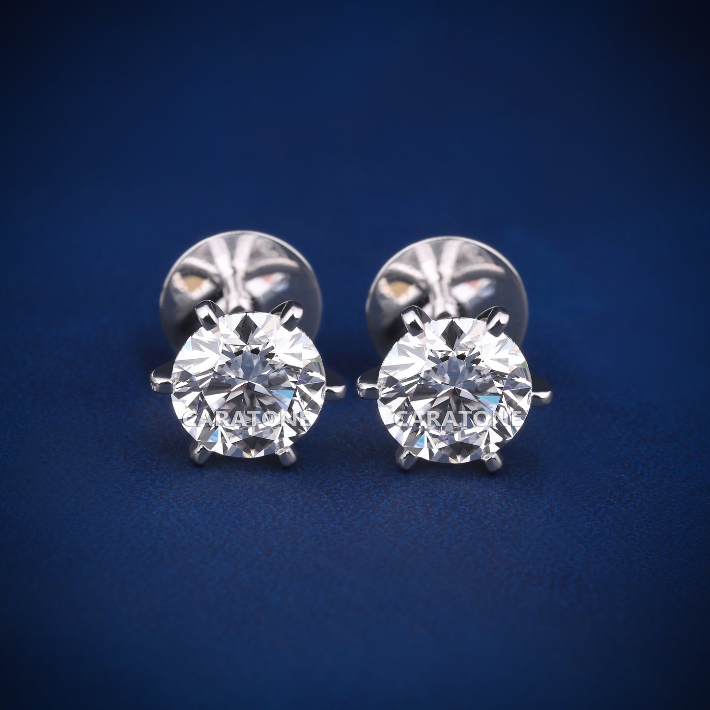 14KT Gold VVS Clarity Lab-grown Diamond Stud Earrings