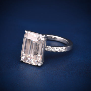 Solitaire engagement ring with diamond tester passed