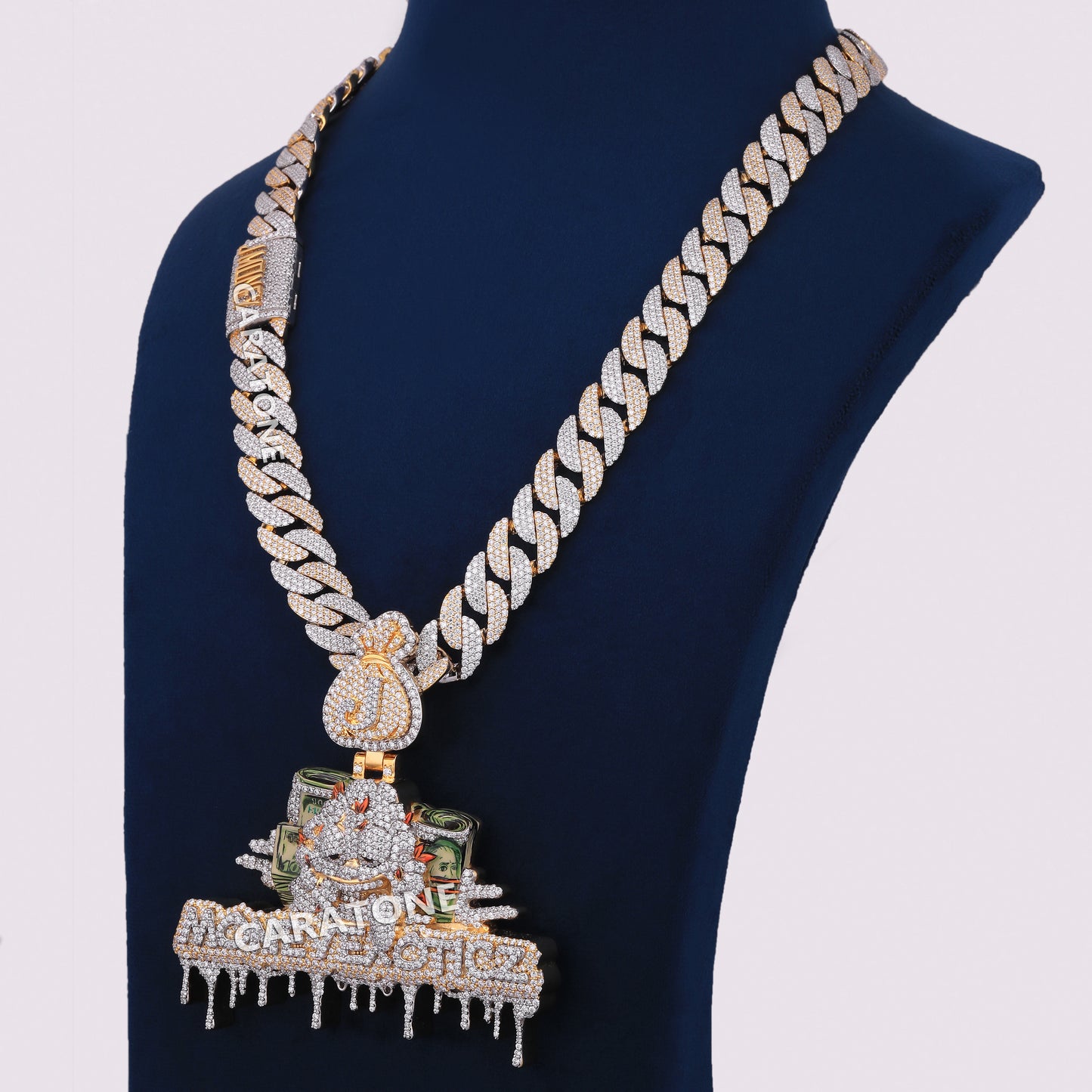 Two Tone 925 Sterling Silver VVS Clarity Lab Diamond Chain With Pendant