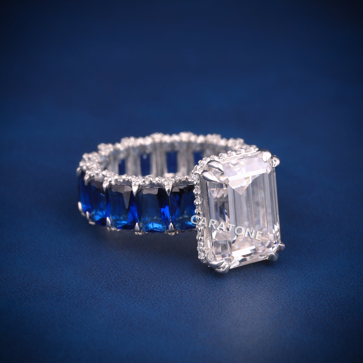 Wedding Engagement Vvs Solitaire Diamond Ring with blue side stones