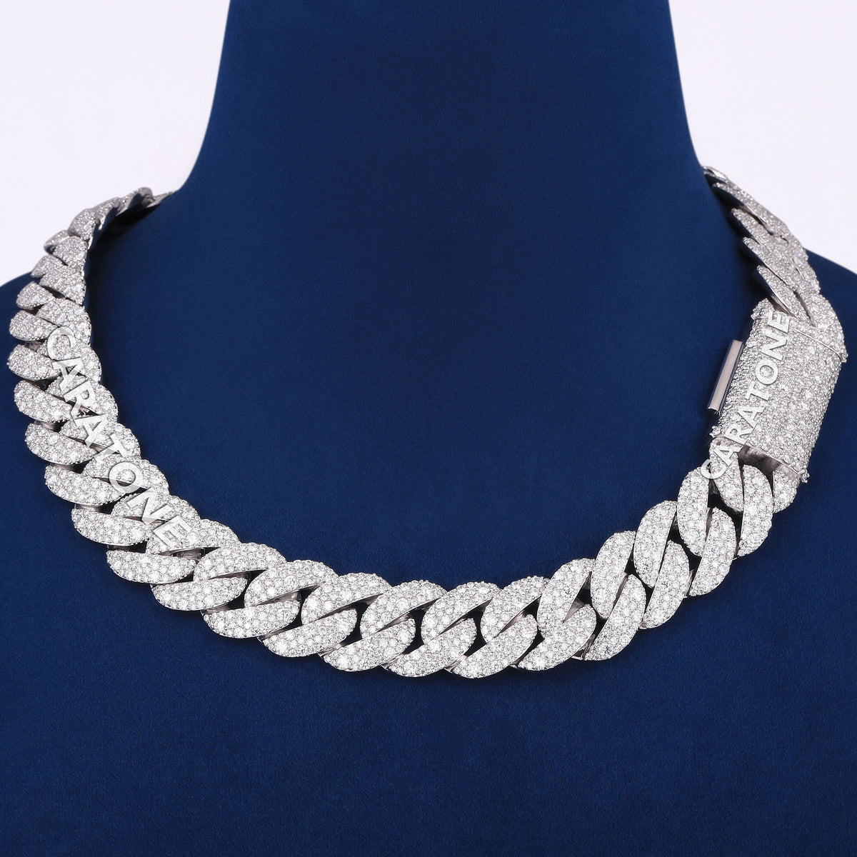 18 Inch 18 MM Custom Diamond-Style Miami Cuban Chain White Gold Finish High-Shine Luxury Look