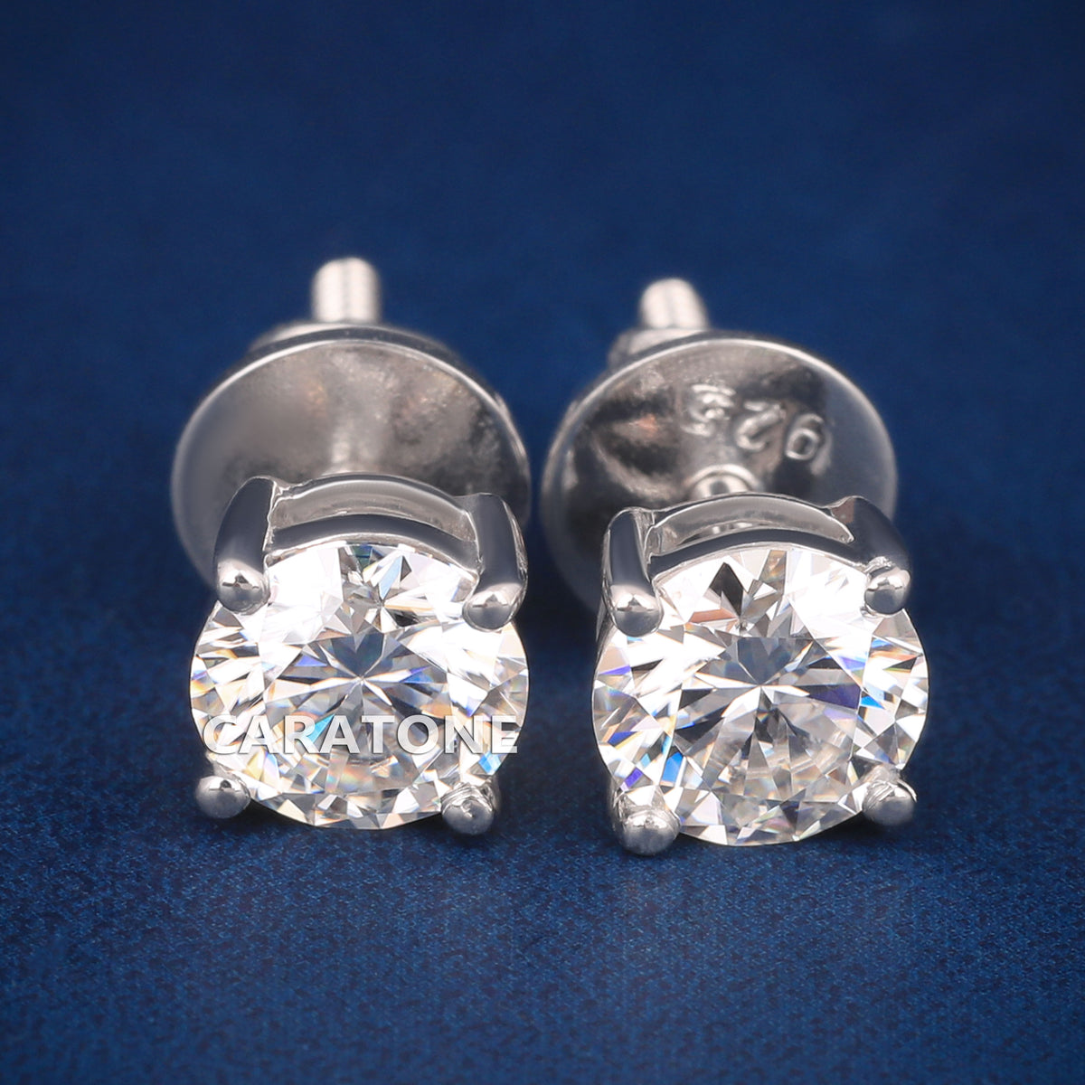 Round Brilliant Cut Diamond Stud Earrings in 18K White Gold with Four-Prong Setting and Screw-Back Closure