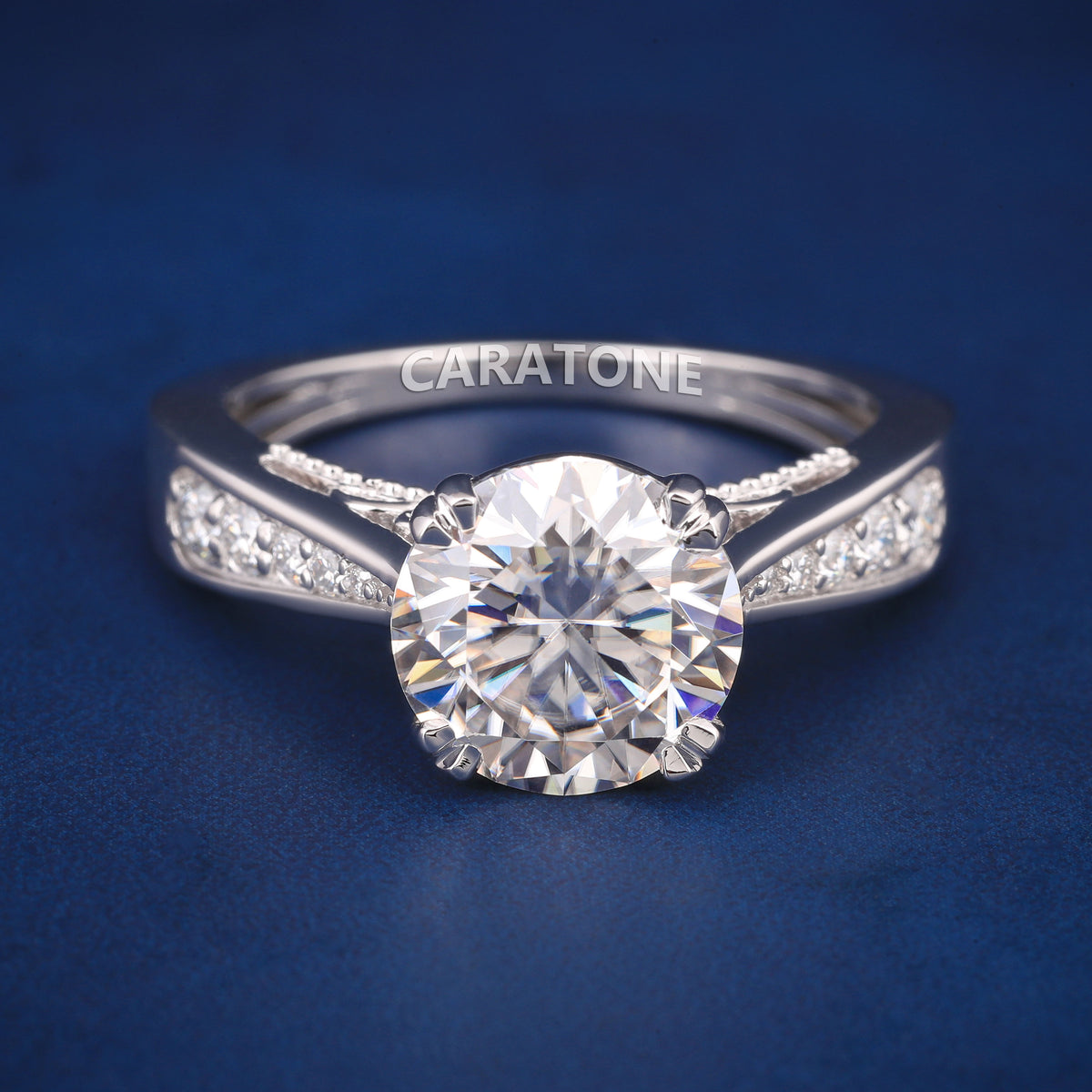 Custom 925 Sterling Silver Moissanite Engagement Ring for Women