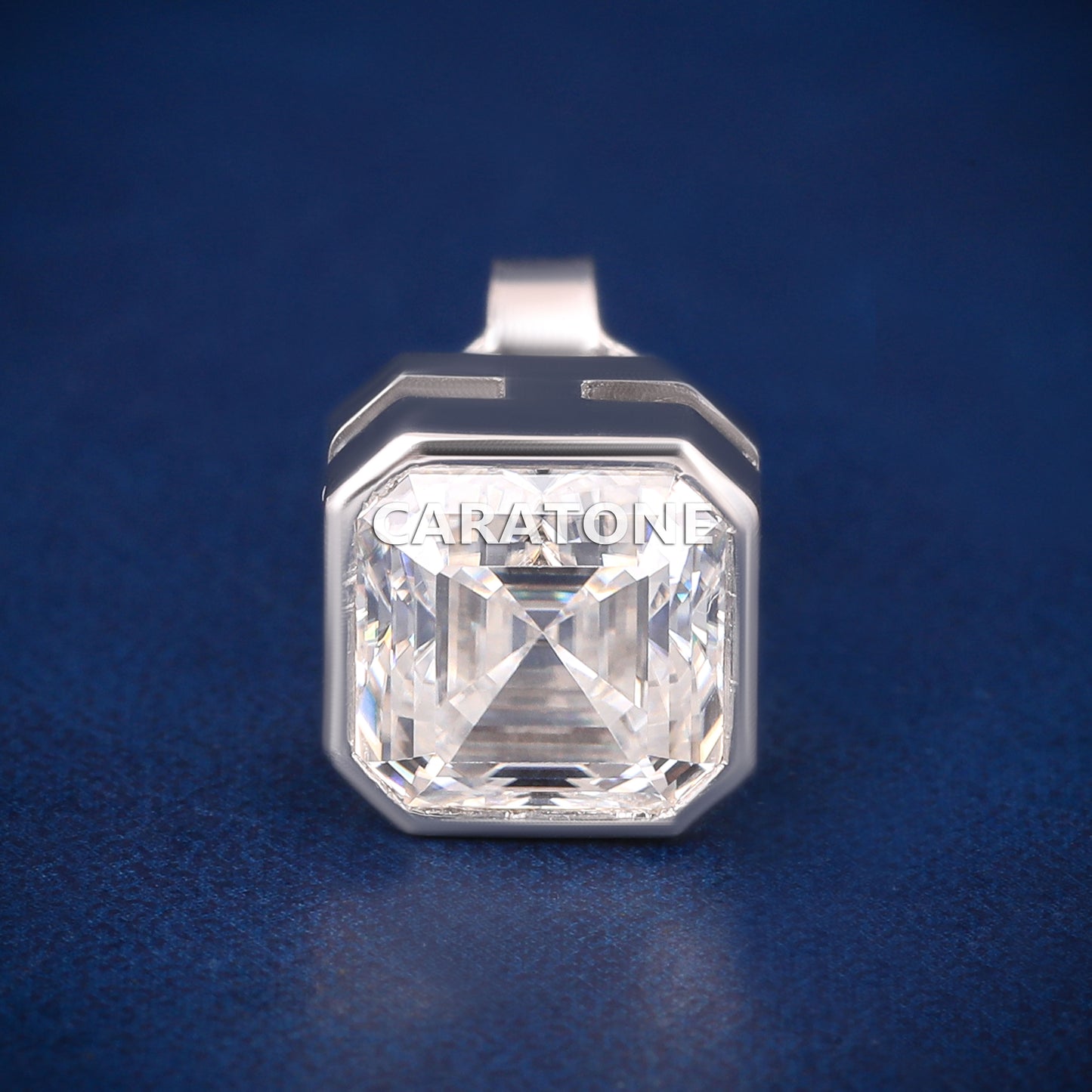 14KT Gold Lab-grown Diamond VVS Clarity Solitaire Stud Earrings