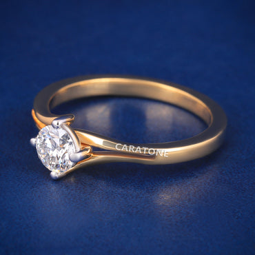 0.5 Ct Round Cut Yellow Gold Engagement Diamond Band Rings for Women with VVS Clarity