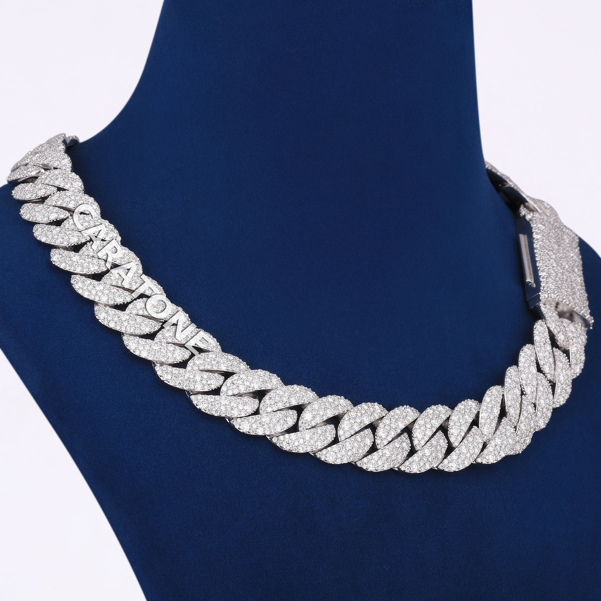 18 Inch 18 MM Custom Diamond-Style Miami Cuban Chain White Gold Finish High-Shine Luxury Look
