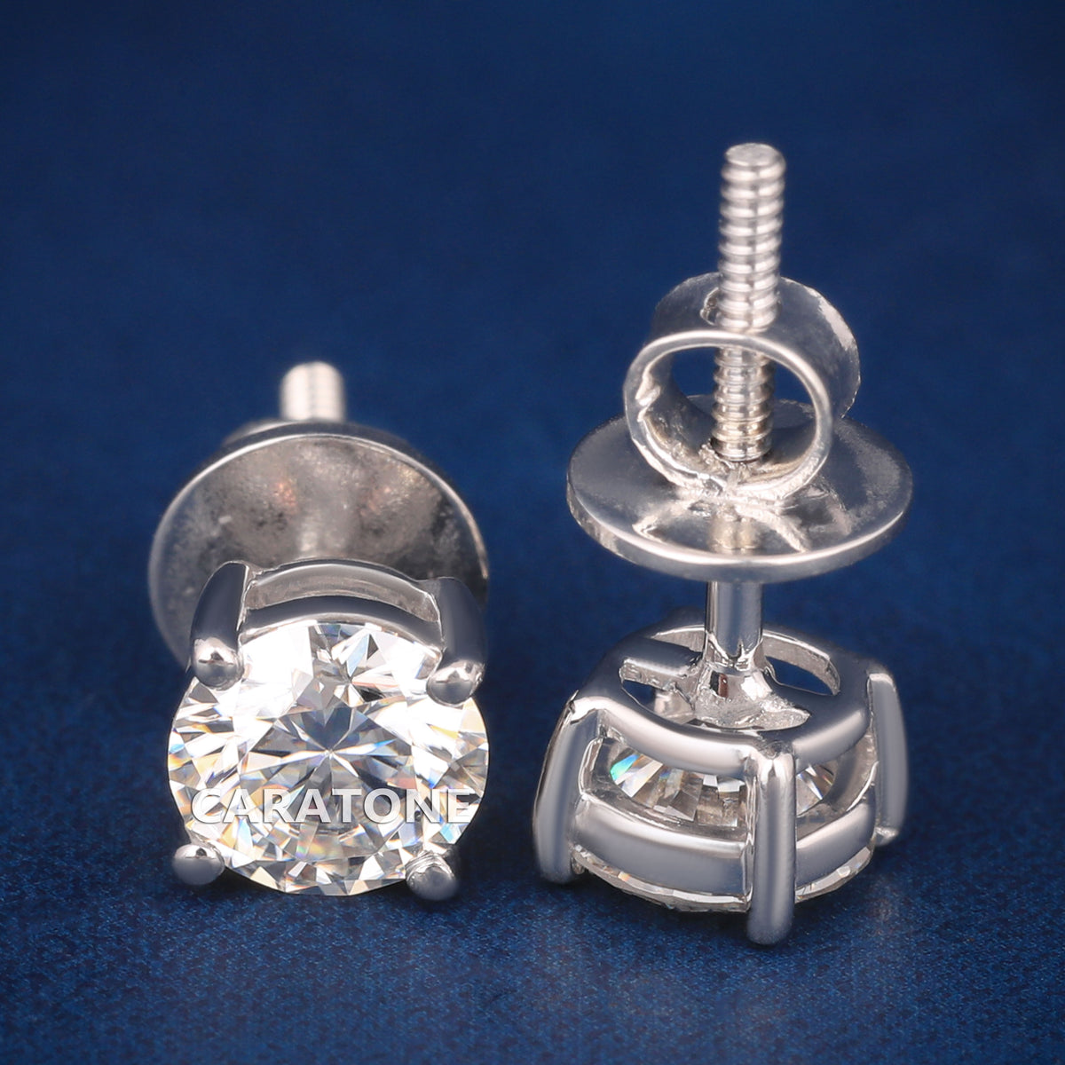 Round Brilliant Cut Diamond Stud Earrings in 18K White Gold with Four-Prong Setting and Screw-Back Closure
