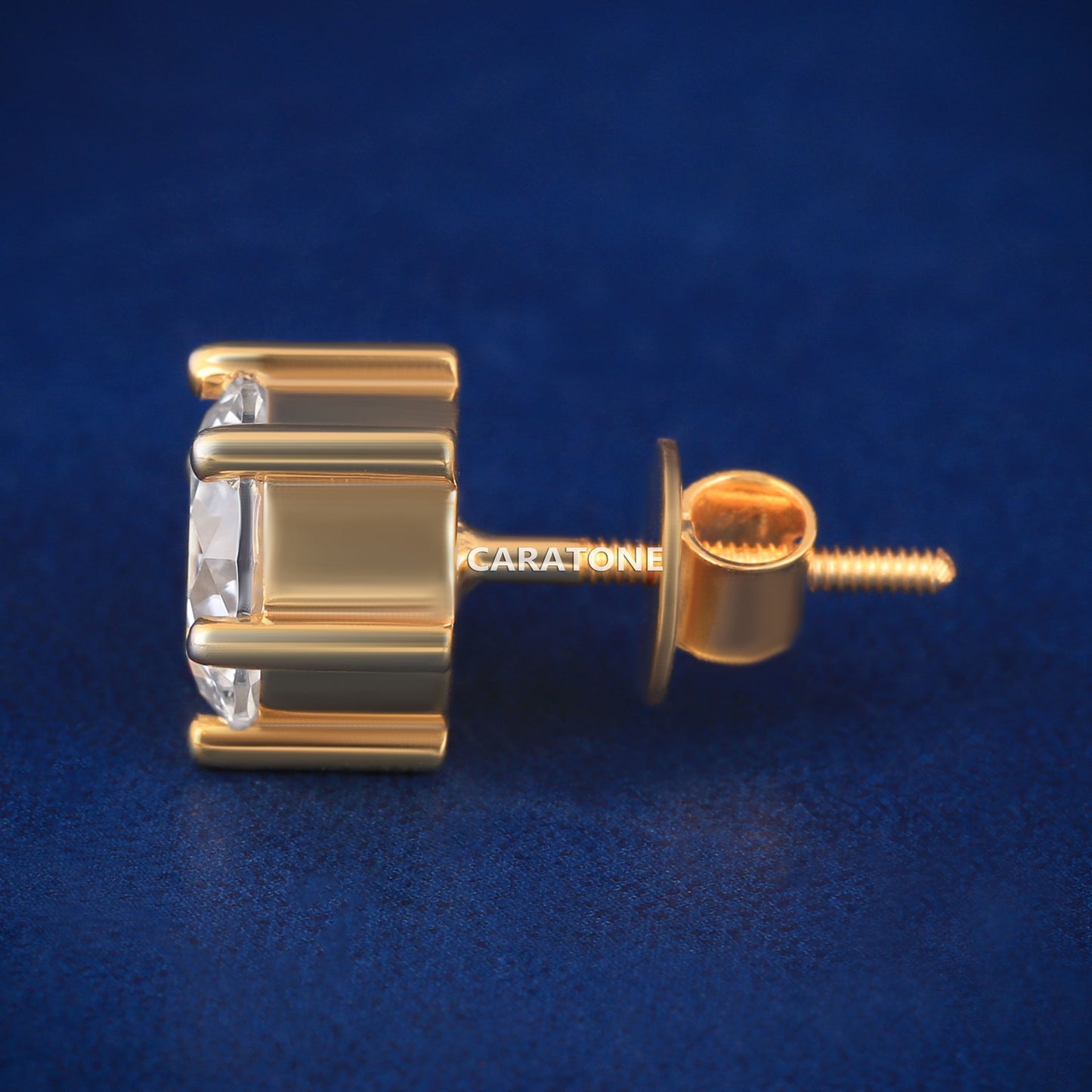Daily Wear Lab Diamond 14 Kt Gold Studded Diamond Women's Earring