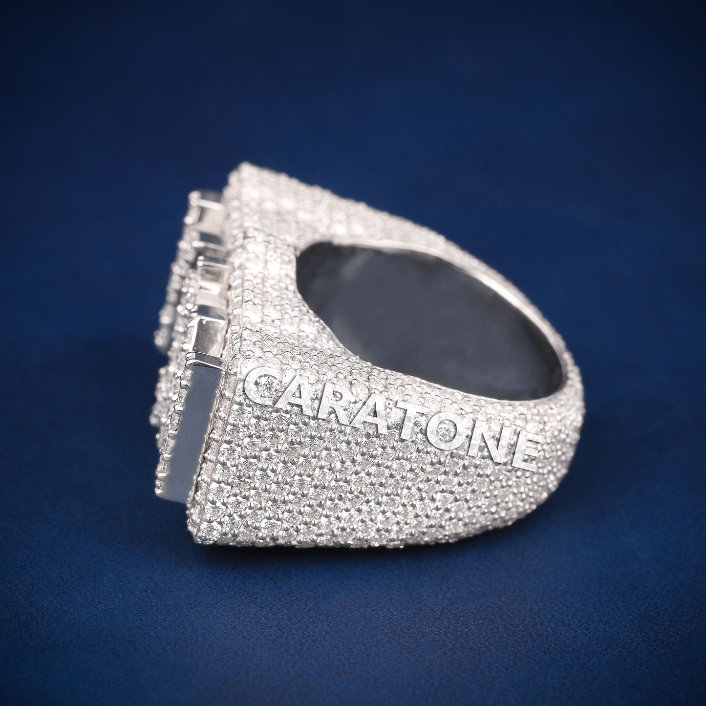 Initial letter hip hop diamond ring with d vvs clarity