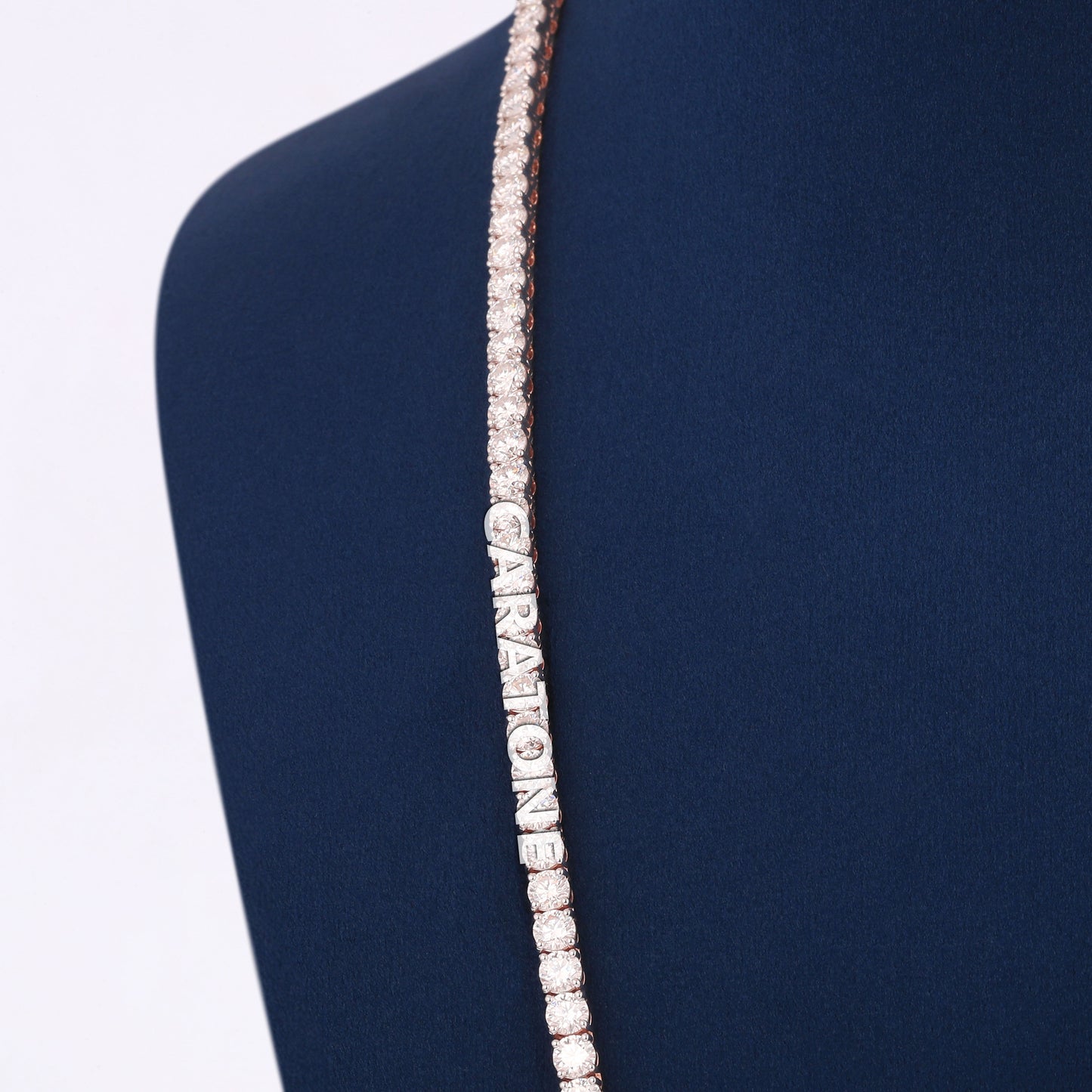 Luxury 24 Inch 4mm Diamond Tennis Chain Necklace with Full Iced Out Shine for Men and Women