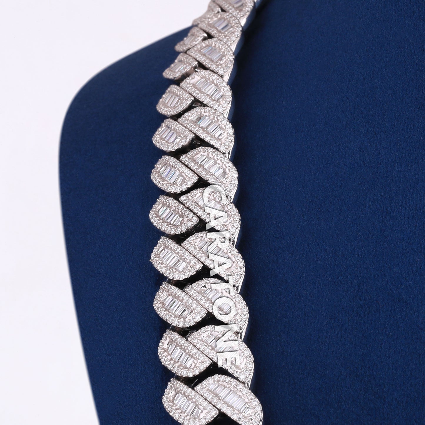22 inch 16mm Iced Out Halo Cuban Link Custom Chain with Round Baguette Cut Heavy Luxury Necklace