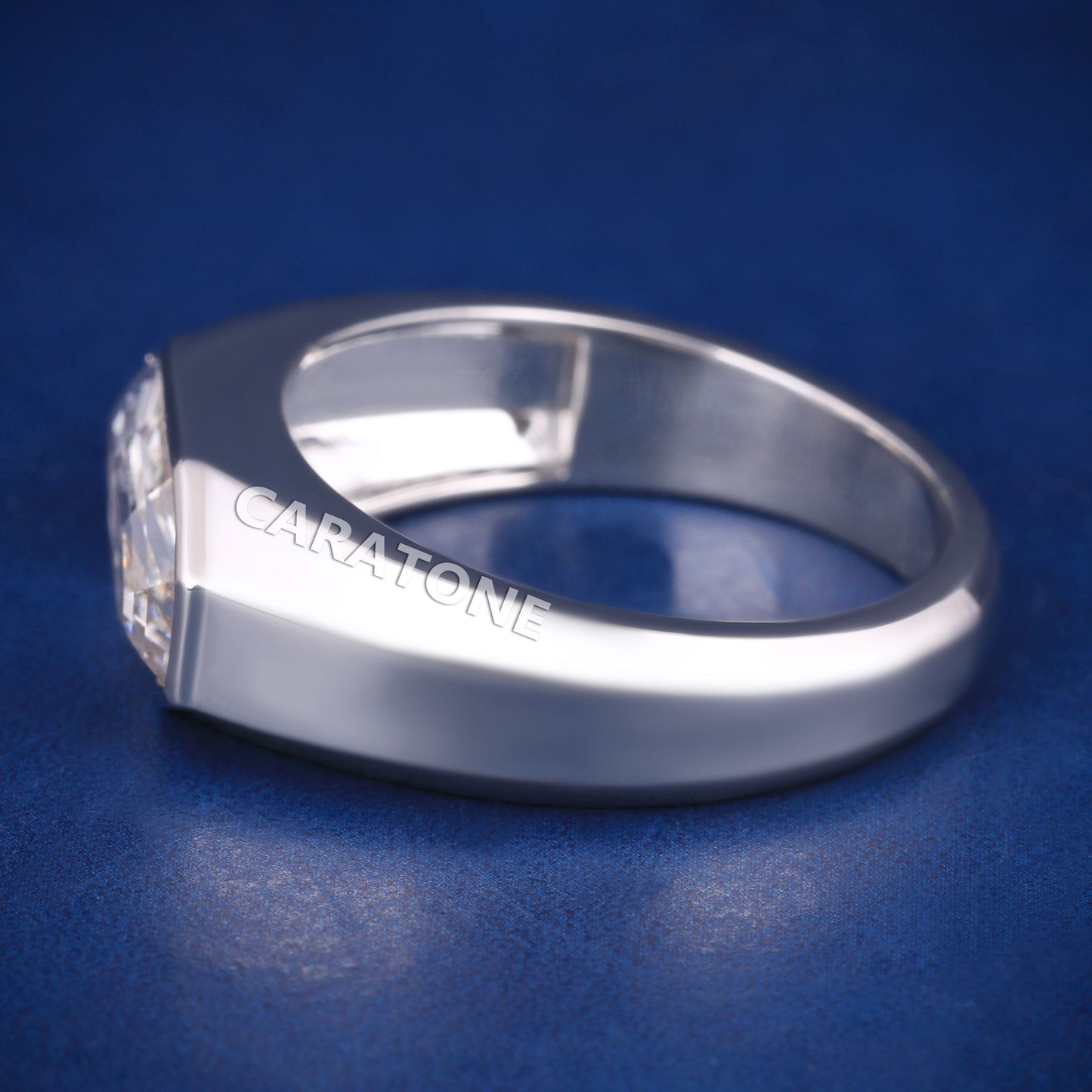 Unique Octagon Cut Diamond Engagement Rings For Womens and Mens In Silver