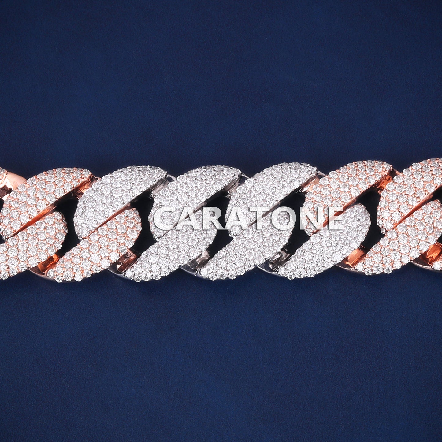 Cuban link diamond bracelet fashion game accessory in 14 kt gold lab diamonds