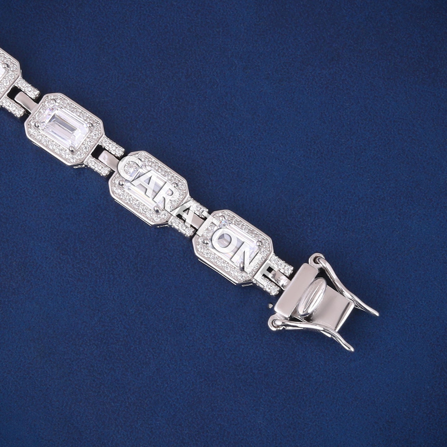 Unisex Iced Out VVS Diamond Emerald & Round Halo Tennis Bracelet in 925 Silver Custom Hiphop Bracelets