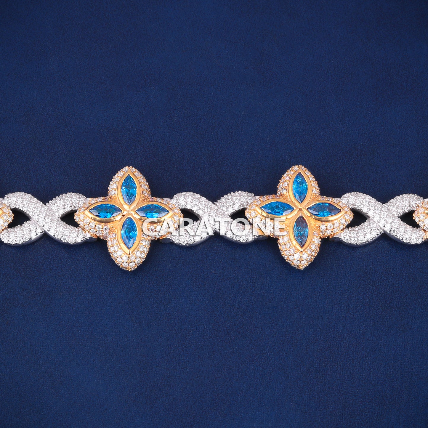 Two Tone Silver & Yellow Gold Fully Customized Rappers Party Wear Four Leaf Blue Diamond Gold Clover Bracelets Mens Womens