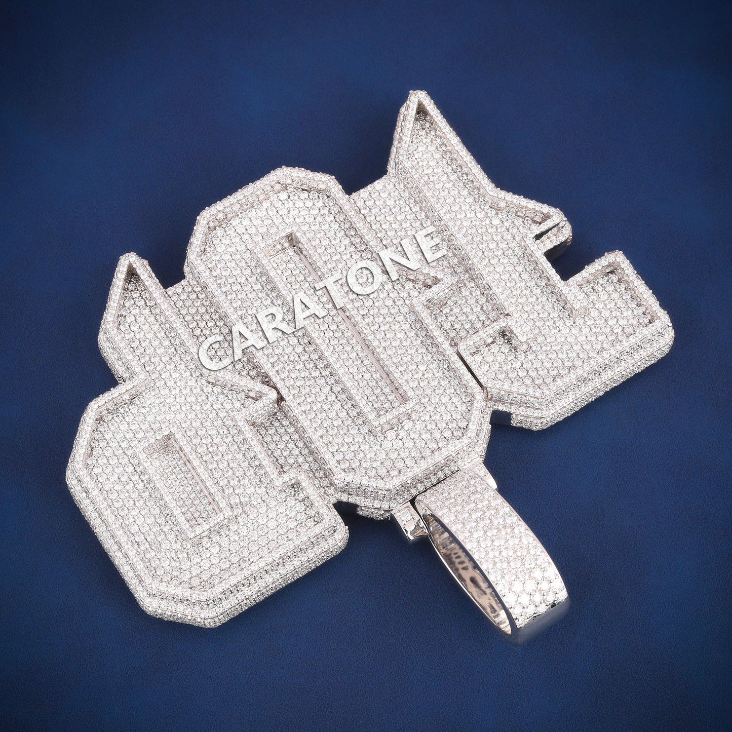 Bold 925 silver lab d vvs pendant with baguettes