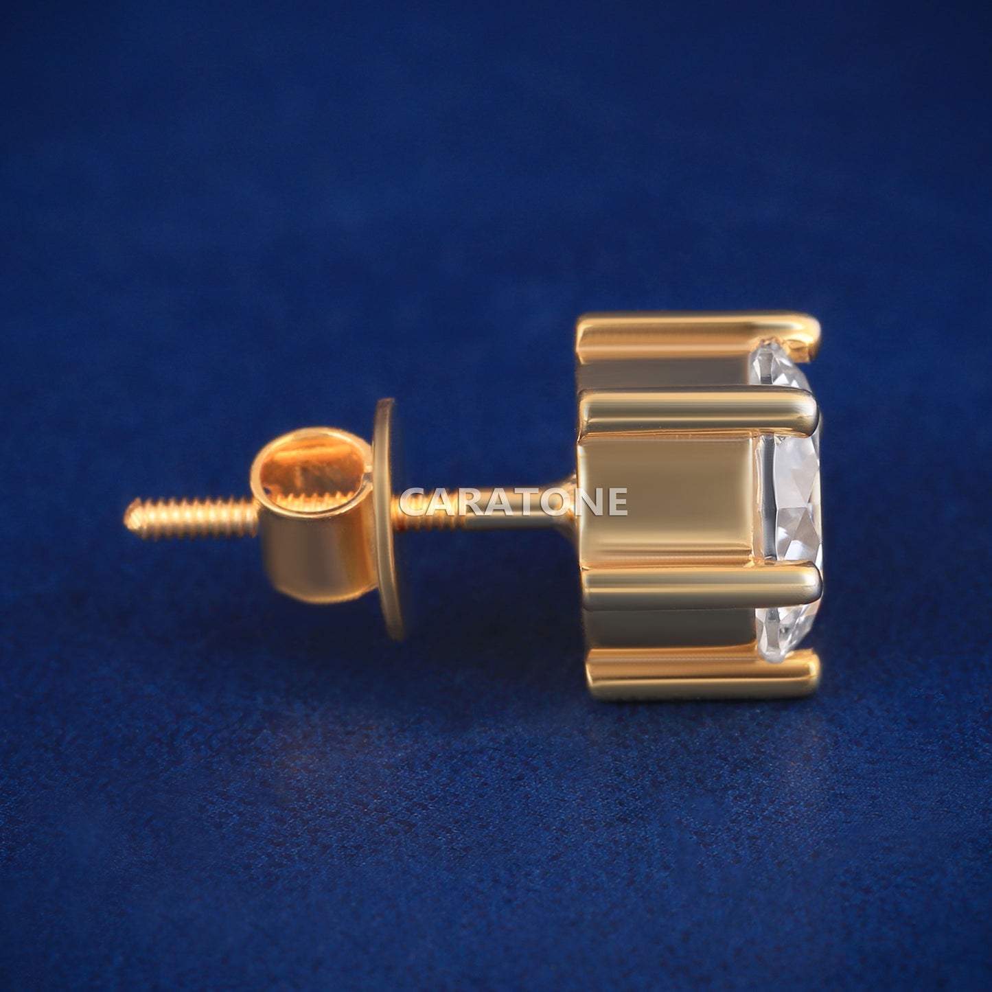 Daily Wear Lab Diamond 14 Kt Gold Studded Diamond Women's Earring