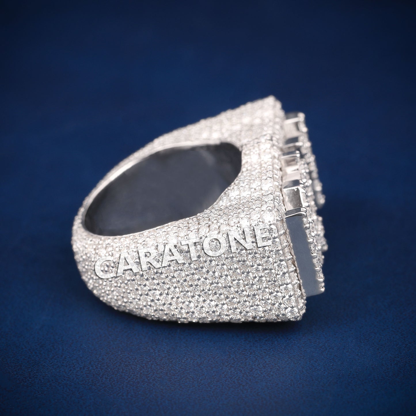 Initial letter hip hop diamond ring with d vvs clarity