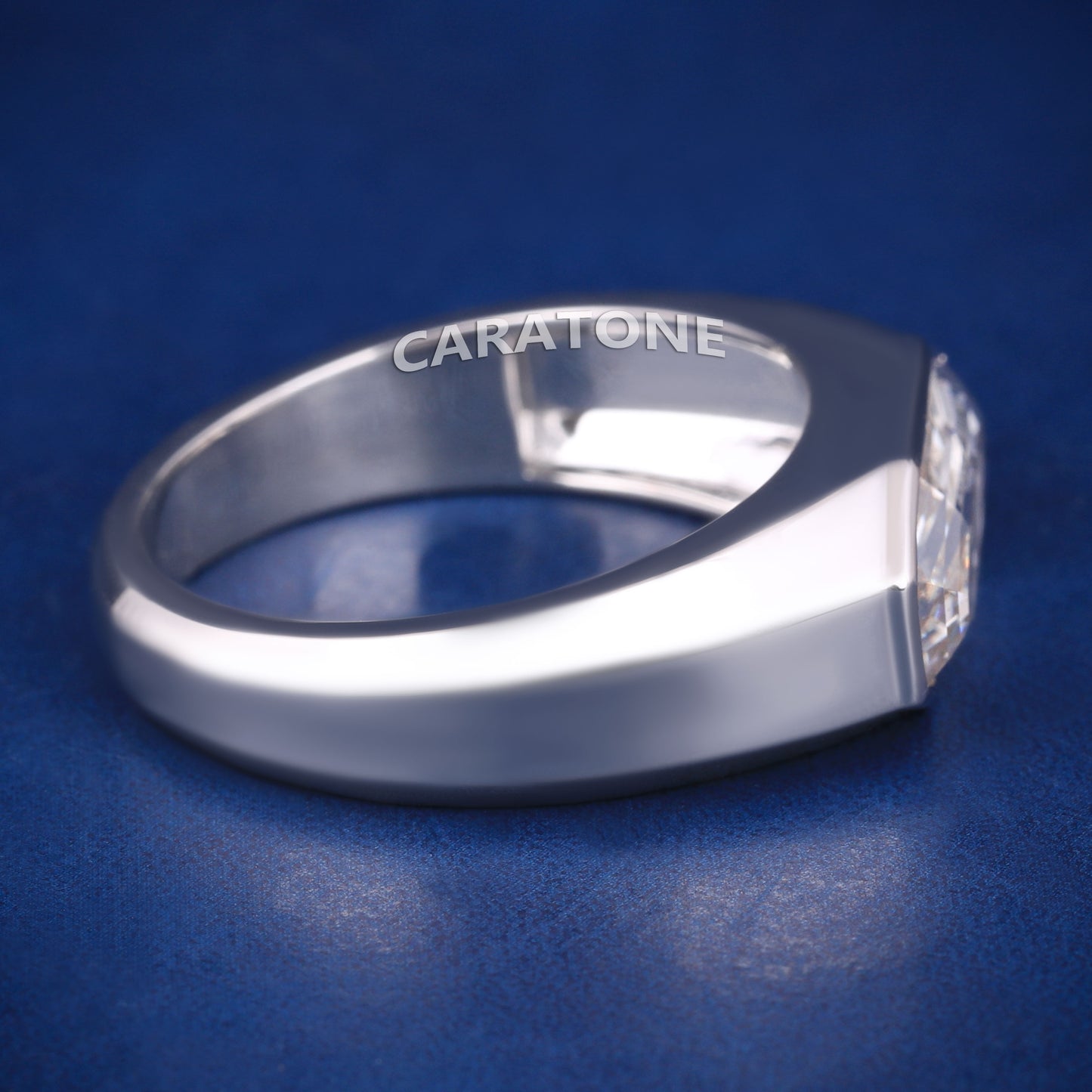 Unique Octagon Cut Diamond Engagement Rings For Womens and Mens In Silver