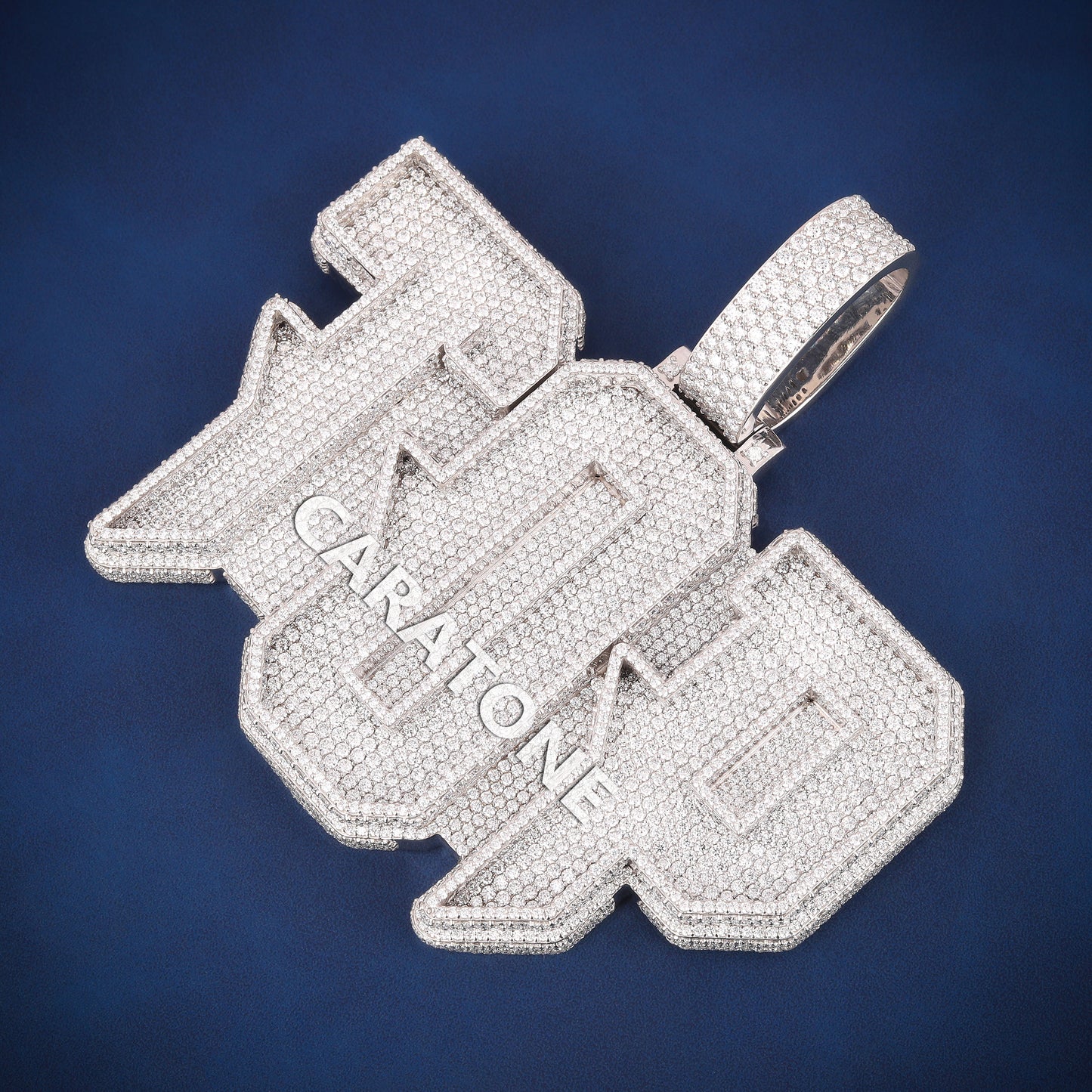 Bold 925 silver lab d vvs pendant with baguettes