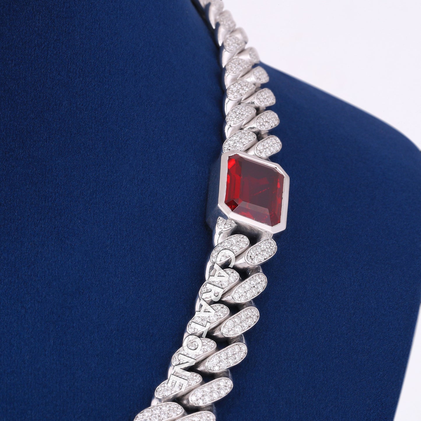 18 inch 14mm Custom Ice Spice Opium Celebrity Chains Red Emerald cut Diamond Miami Cuban Link Best Rappers Chain Necklace