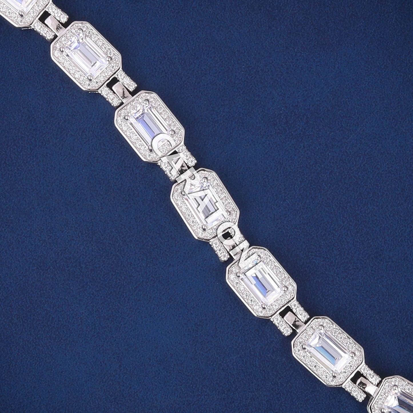 Unisex Iced Out VVS Diamond Emerald & Round Halo Tennis Bracelet in 925 Silver Custom Hiphop Bracelets