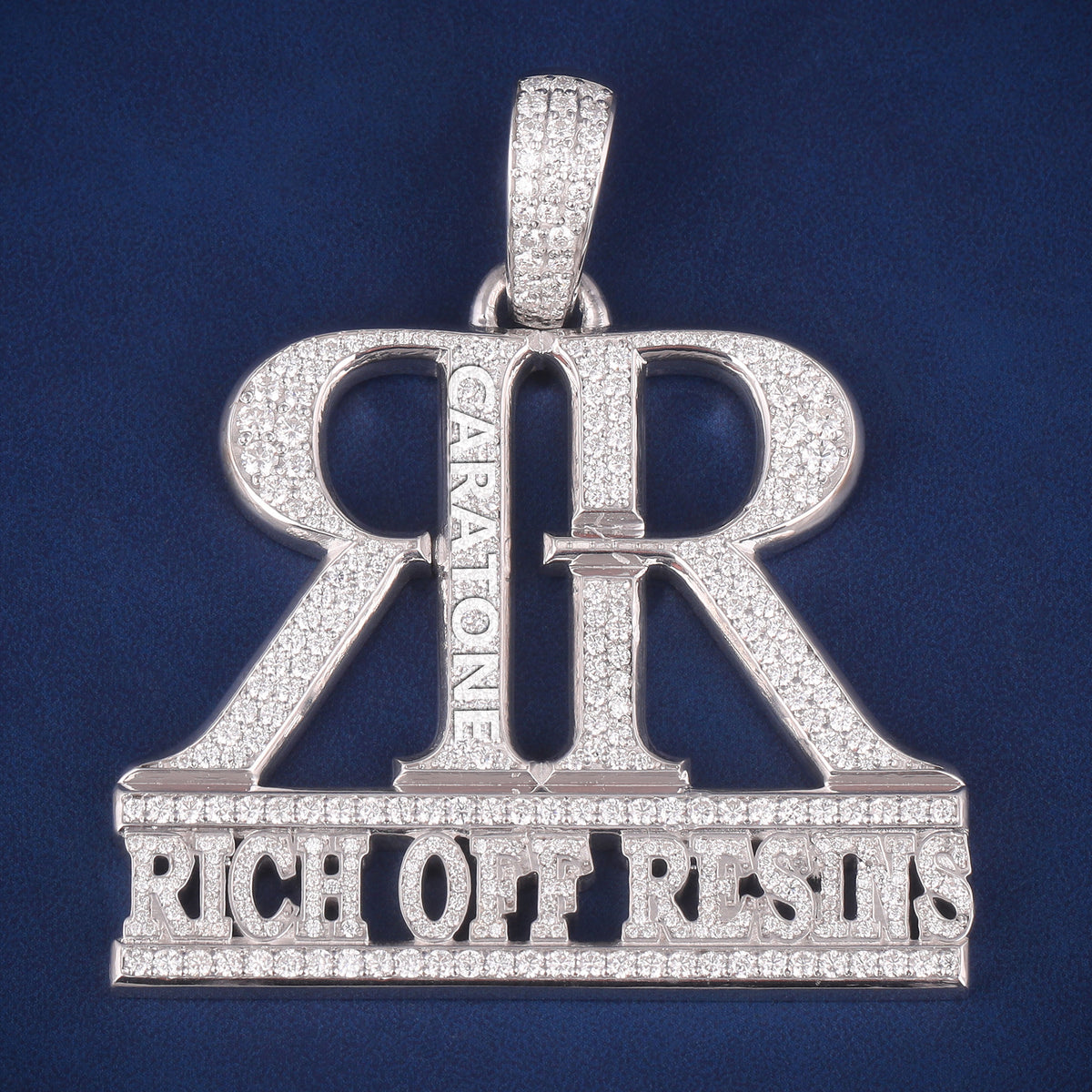 Custom Iced Out Rich Off Resids Hip Hop Pendant with Lab Grown Diamonds