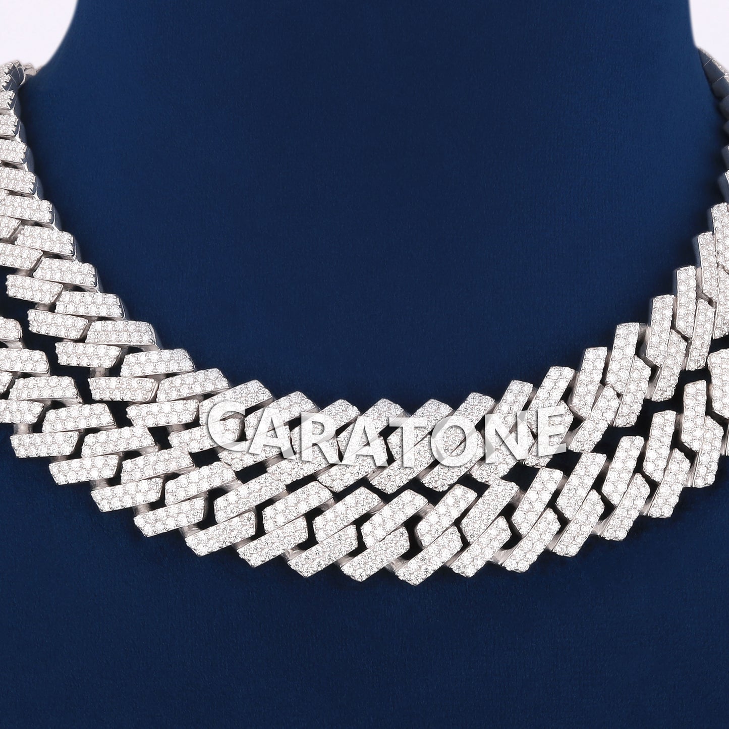 Unique Style Chain With Letter Pendant In 925 Sterling Silver