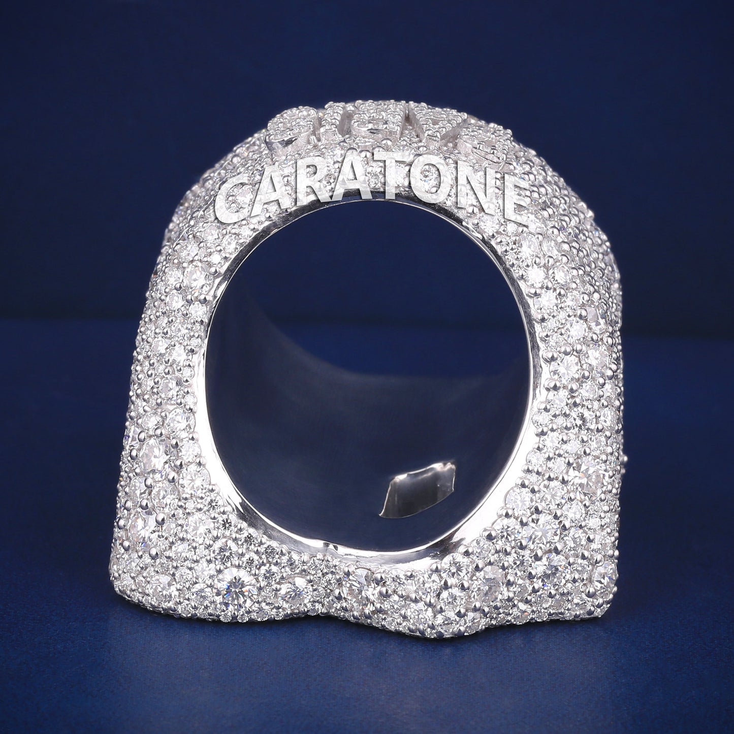 Customise hip hop p letter baguette and round diamond ring d vvs clarity