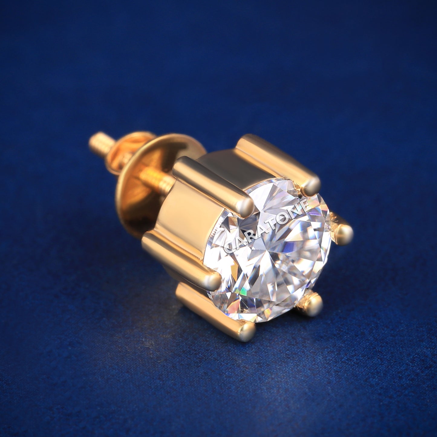 Daily Wear Lab Diamond 14 Kt Gold Studded Diamond Women's Earring