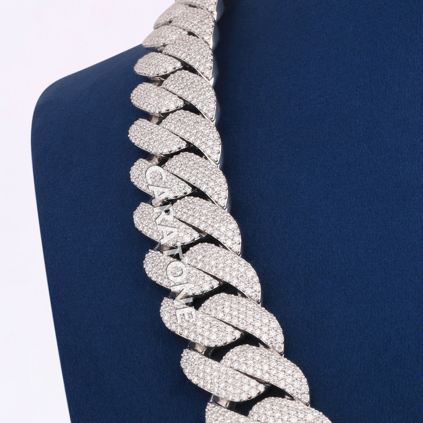 Small Round Cut Diamond Chain For Party Wear