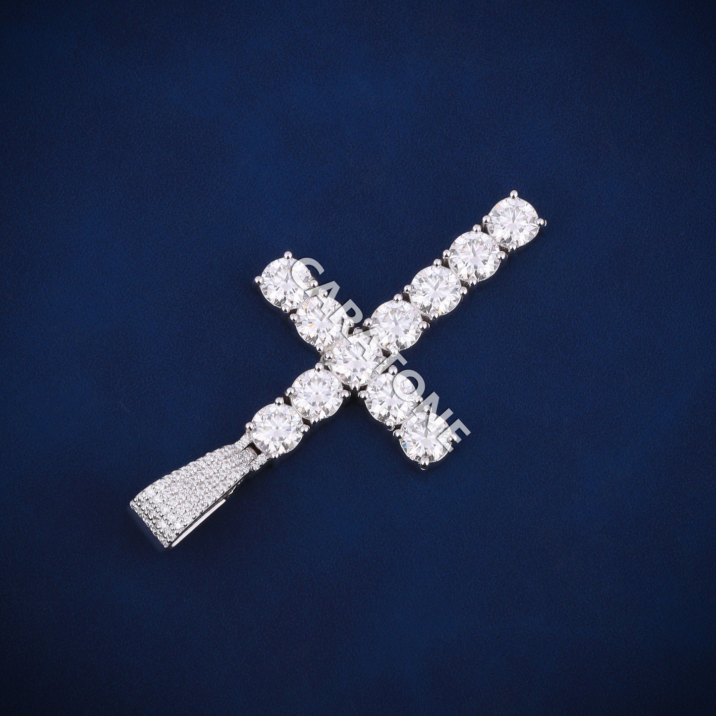 Hip hop customized diamond cross pendant in 14kt gold lab d vvs