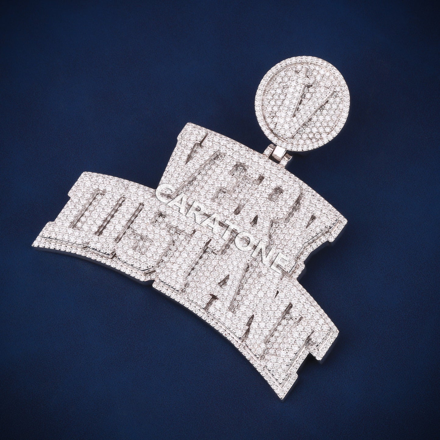 Fully iced out hip hop 14 kt lab diamond pendant d vvs clarity