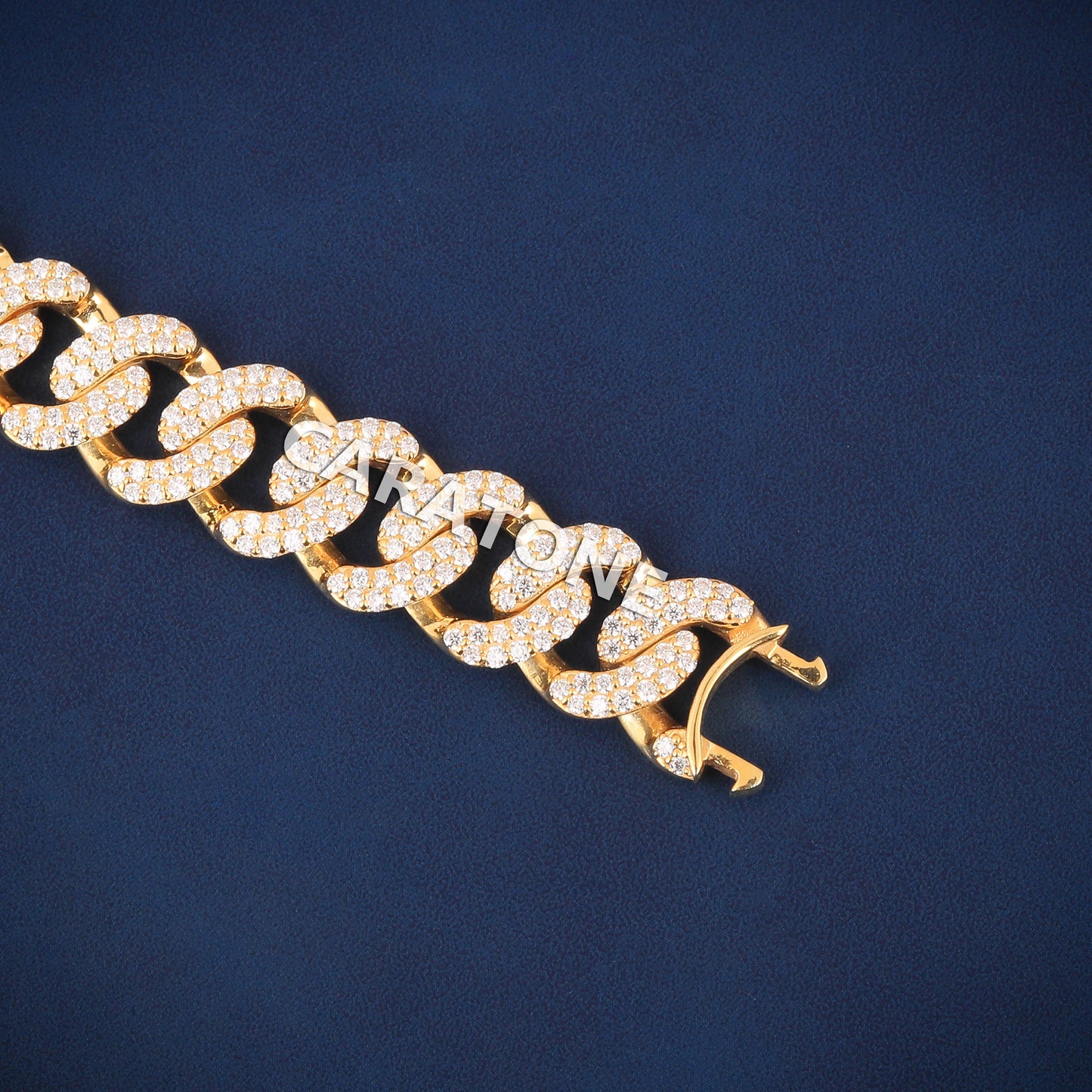 Miami Cuban Link Iced Out Bracelet for Men with Diamond Cut Shine