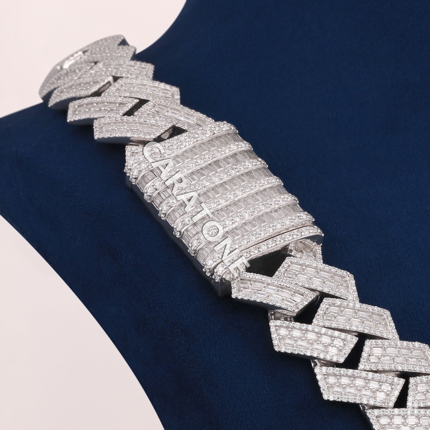 22 inch 22 mm baguette and round diamond chain necklace