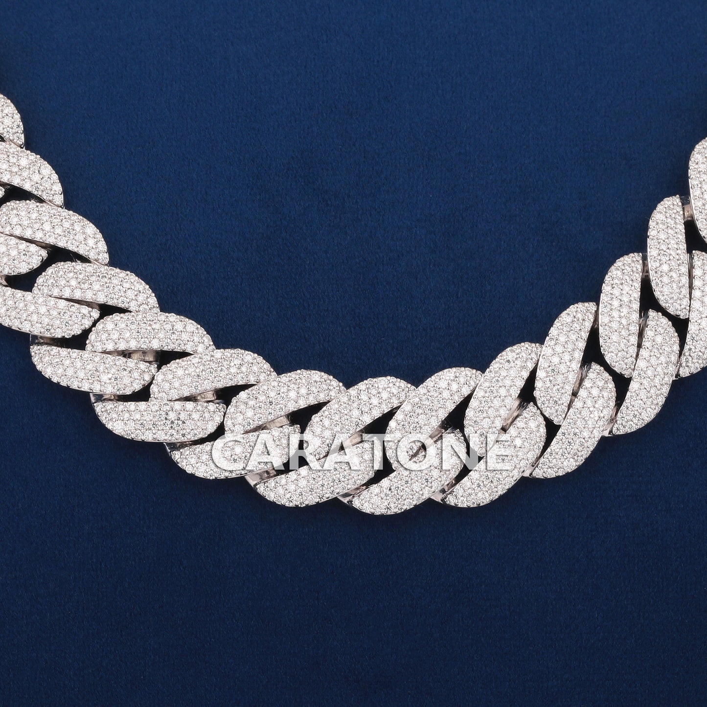 Small Round Cut Diamond Chain For Party Wear