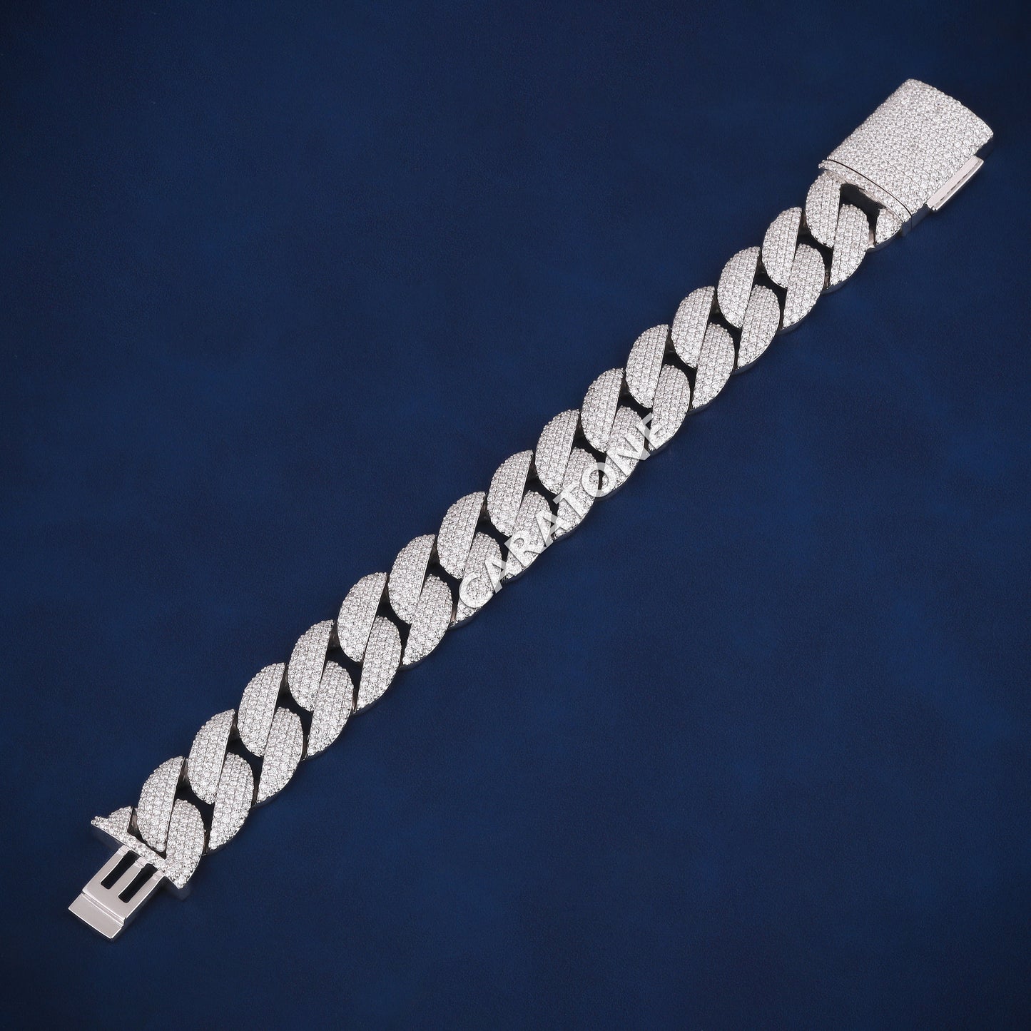 8.5 inch 18 mm fully white iced out cuban bracelet